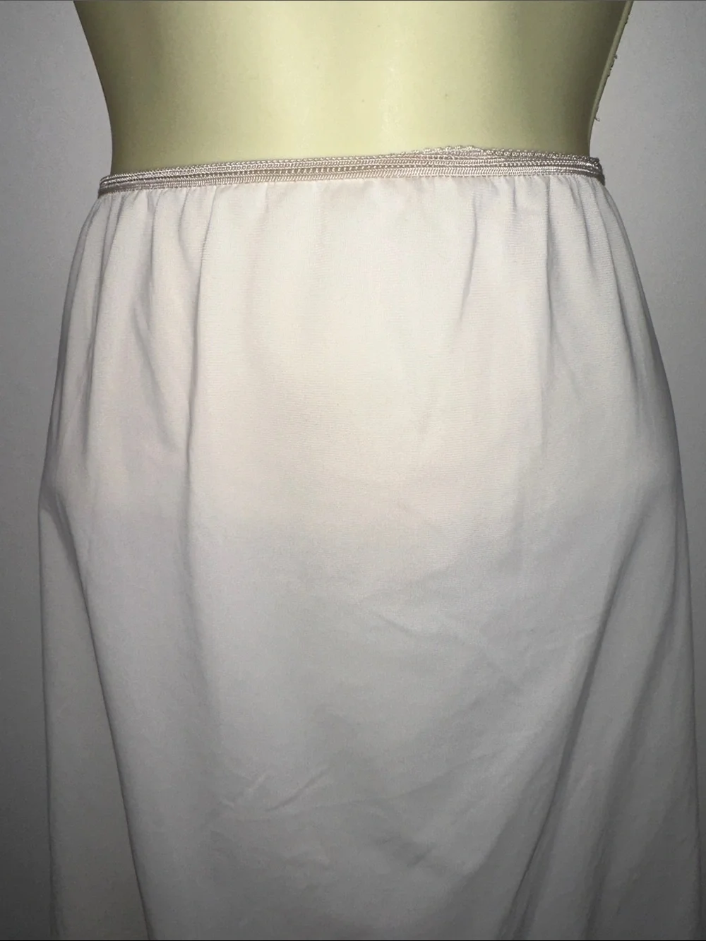 Vintage 60s Pinehurst Lingerie Creamy White Half Slip with Lace‎ Hem - Picture 2 of 9